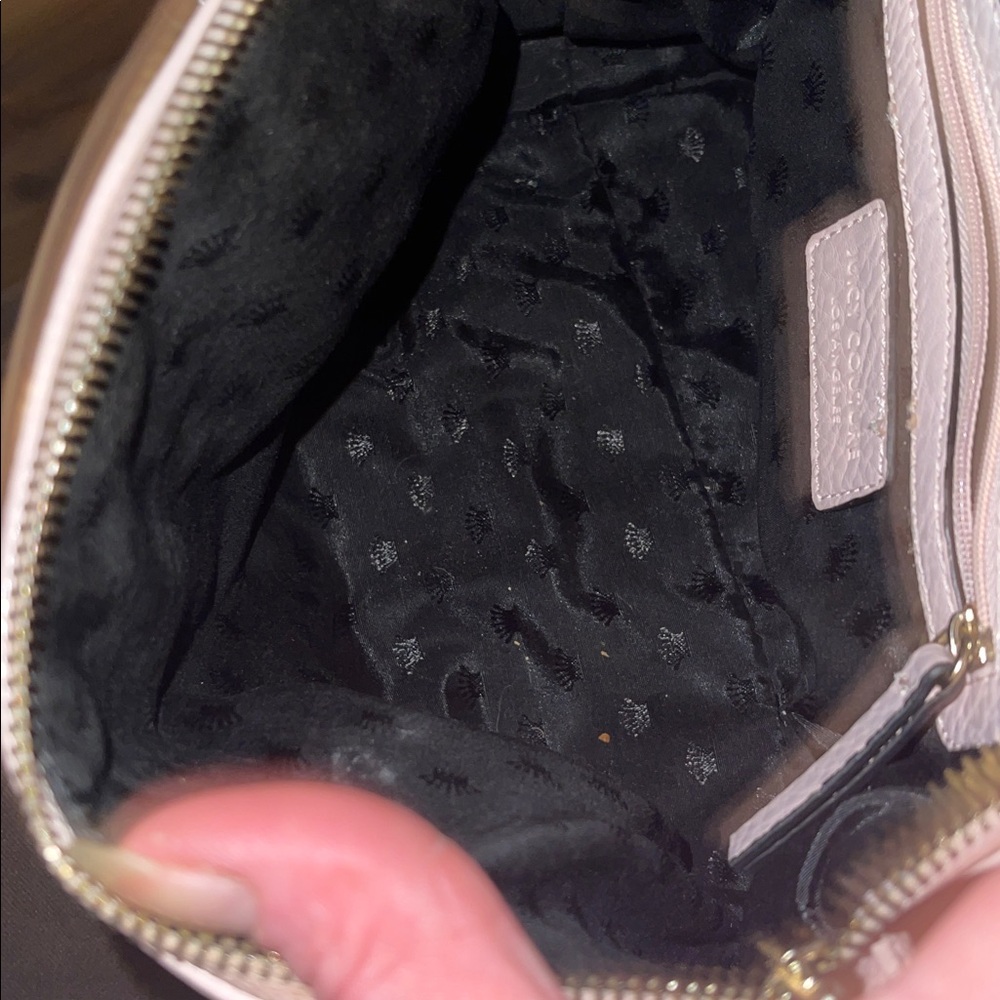 Juicy Couture Light Pink Satchel - Picture 5 of 13
